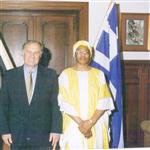 Madame Marie-Thrse Batrice KUMBAKISAKA avec monsieur Jacob l'Ambassadeur Sud-Africain e ...