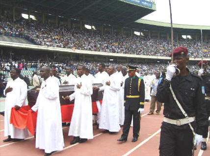 Cardinal Frederick Etsou laid to rest - Congo - Kinshasa