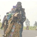 Congolese fleeing home to escape warfare