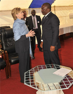 Joseph Kabila et Hillary Clinton in Goma - Congo