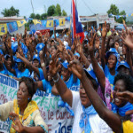 Joseph Kabila supporters during a camgaign stop in Mbuji Mayi, Kasai-Oriental Province