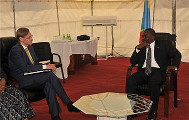 President Joseph Kabila with World Bank President Robert Zoellick in Goma