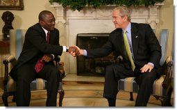 George Bush and Joseph Kabila in the oval office