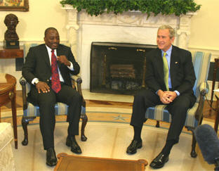 U.S. President George Bush and Congolese President Joseph Kabila met at the White House Friday to talk about economic development and efforts to re-establish security in eastern Congo. VOA White House Correspondent Scott Stearns has the story.