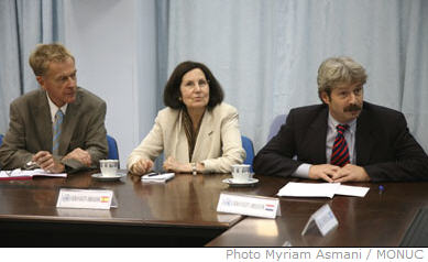 A delegation of specialists in human rights from the European Union met with the Special Representative of the UN Secretary General for the DRC William Swing in MONUC headquarters in Kinshasa, on Monday 5 November 2007. The purpose of the meeting is to inquire into the evolution of human rights respect in the country and the best way for the European countries to continue their support in this field. 
