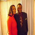 Patricia Mama Mwilu (étudiante en sciences politiques) et son père, Dr. Léopold Kumbakisak ...
